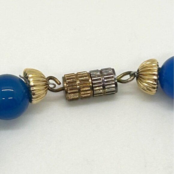 Cloisonné Floral Bracelet With Blue Glass Beads Gold-Tone Accents & Screw Clasp - Picture 7 of 14
